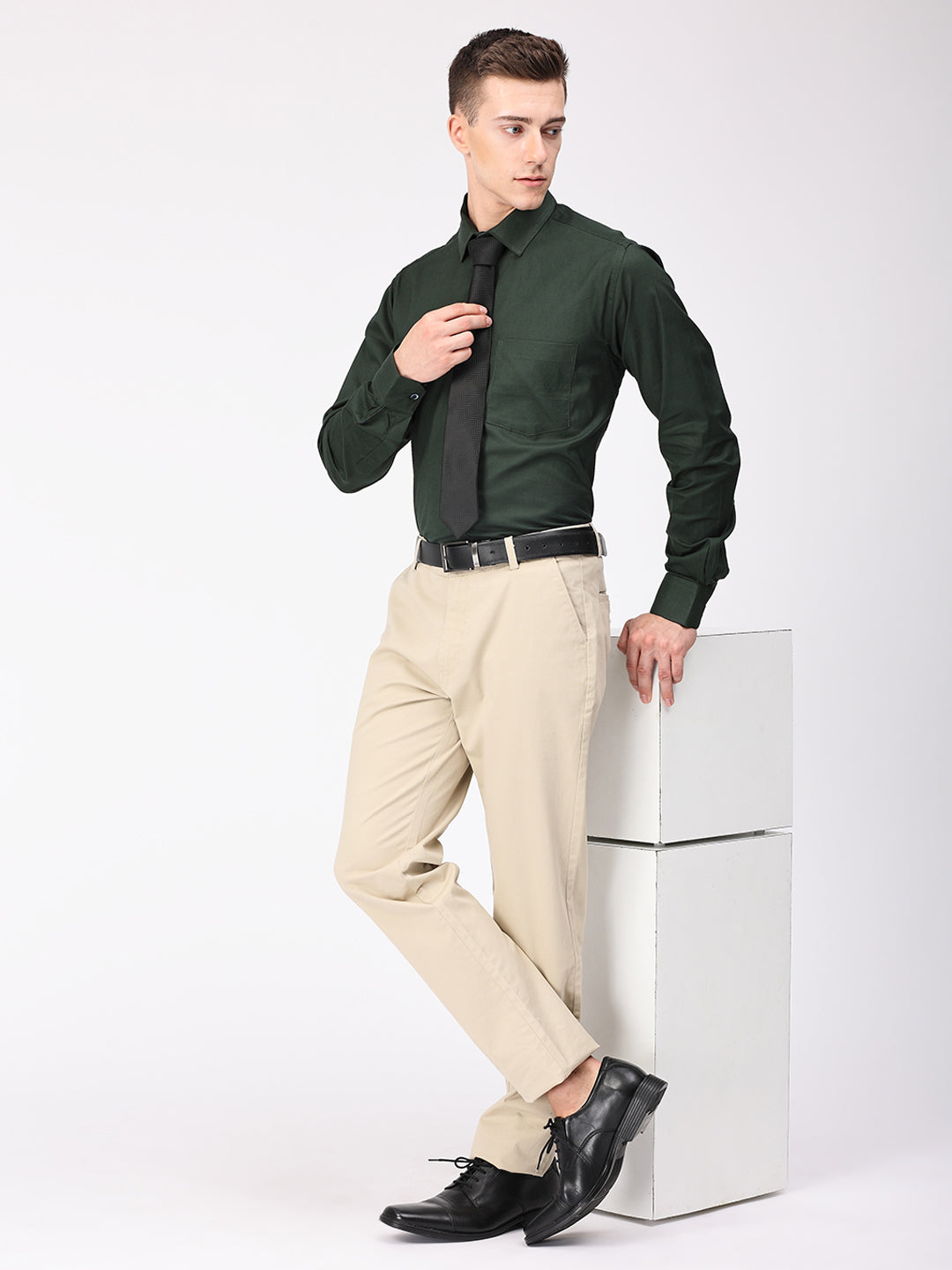 Copperline Men Green Plain Formal Shirt Copperline