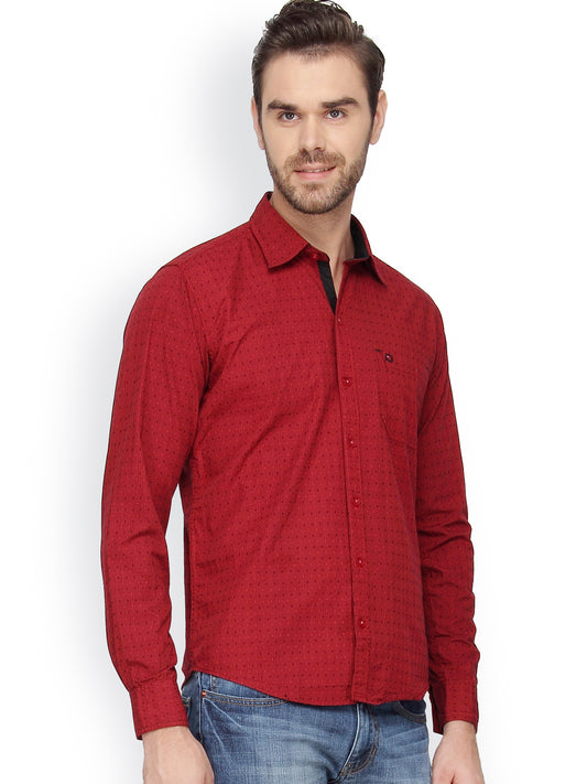 Crosscreek Men Maroon Checks Casual Shirt Crosscreek