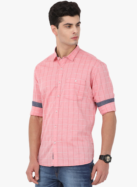 Crossceek Men Red Checks Casual Shirt Crosscreek