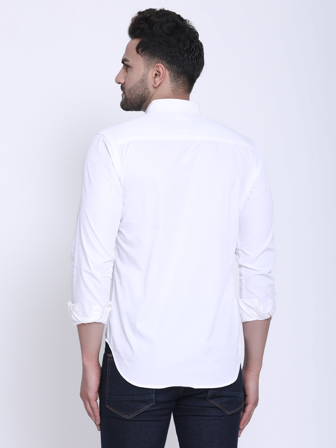 Crosscreek Men White Slim Fit Solid Casual Shirt Crosscreek