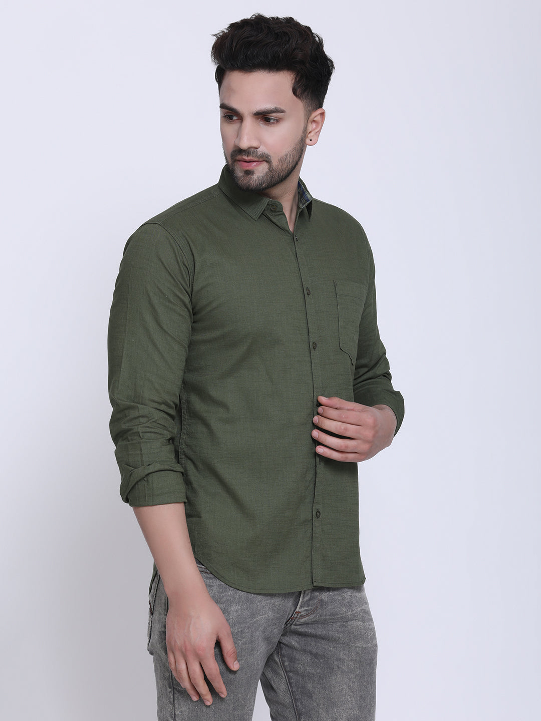 Crosscreek Men Olive Green Slim Fit Solid Casual Shirt Crosscreek