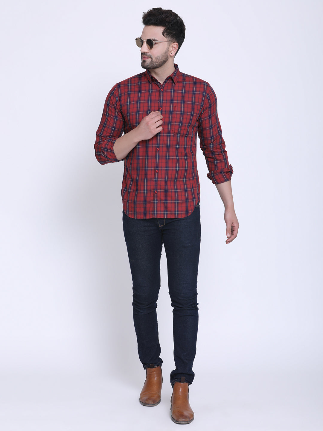 Crosscreek Men Red & Navy Blue Slim Fit Checked Casual Shirt Crosscreek