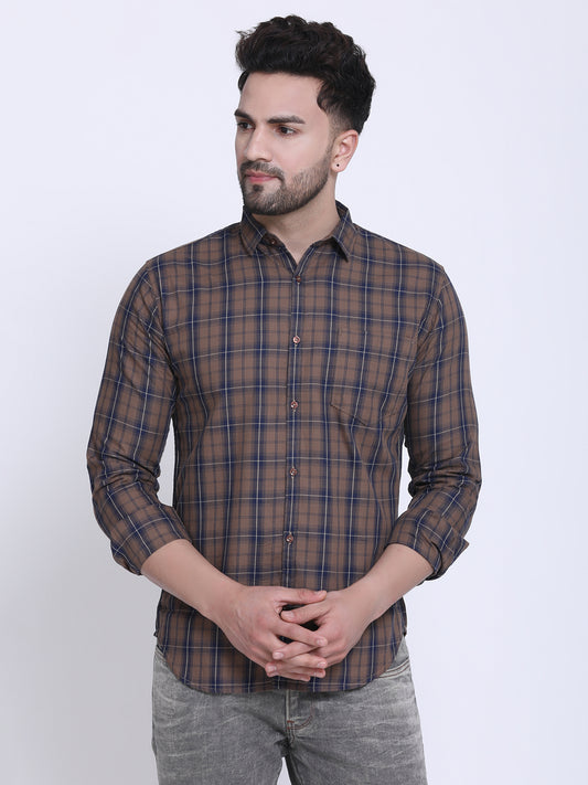 Crosscreek Men Brown & Navy Blue Slim Fit Checked Casual Shirt Crosscreek