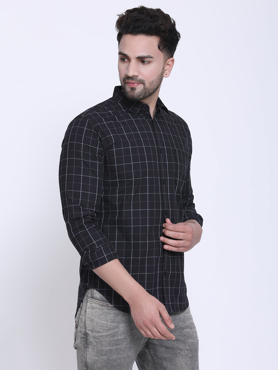 Crosscreek Men Black & White Slim Fit Checked Casual Shirt Crosscreek