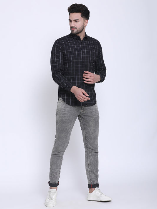 Crosscreek Men Black & White Slim Fit Checked Casual Shirt Crosscreek