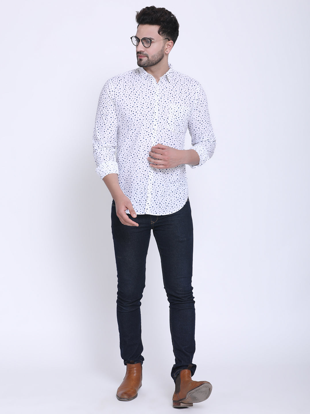 Crosscreek Men White & Blue Slim Fit Printed Casual Shirt Crosscreek