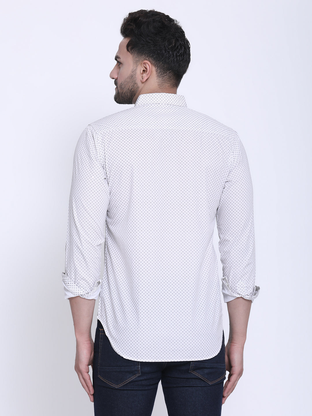 Crosscreek Men White Slim Fit Solid Casual Shirt Crosscreek