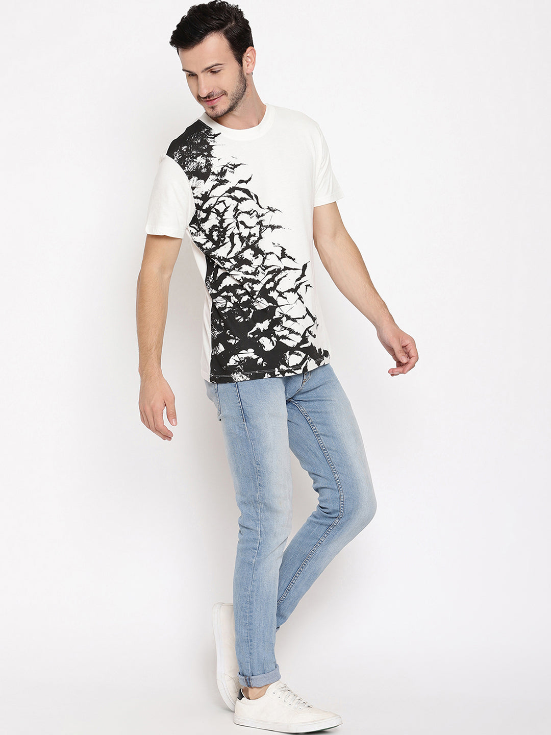 Bats Printed White Men T-Shirt Wolfpack