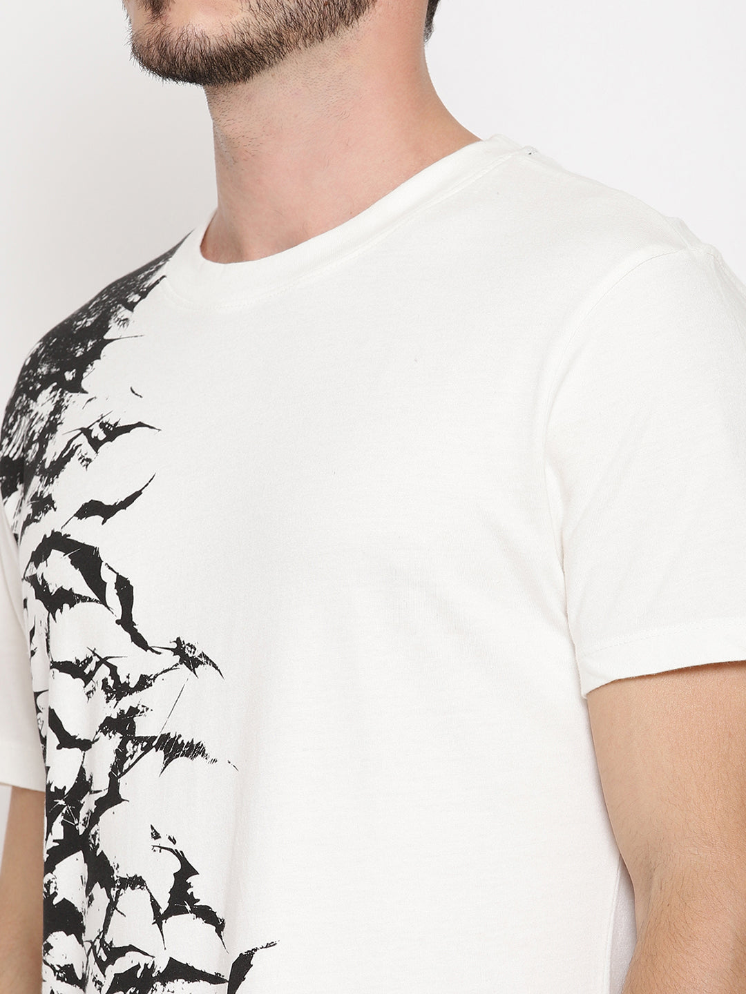 Bats Printed White Men T-Shirt Wolfpack