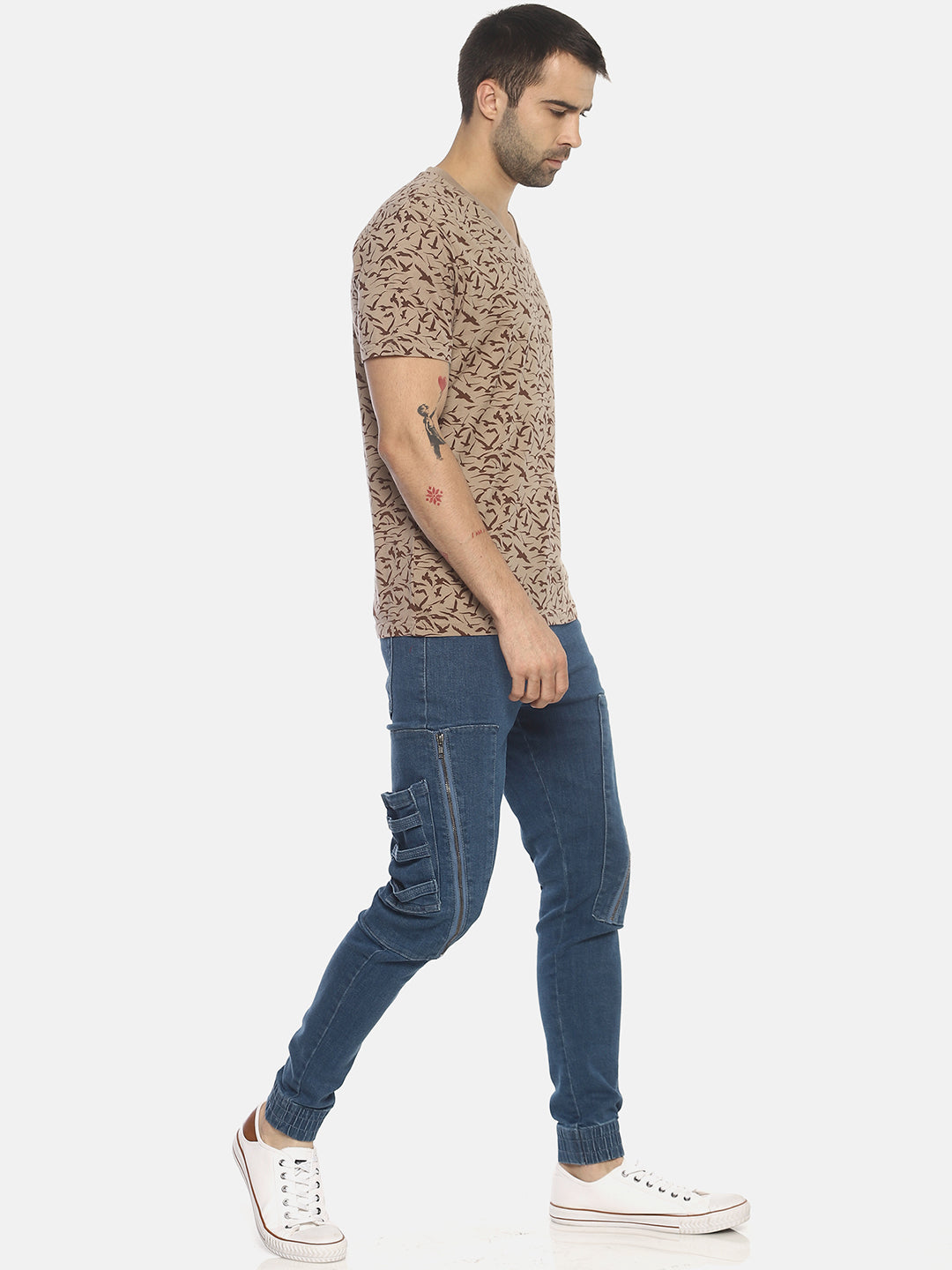 Wolfpack Men Beige Printed T-Shirt Wolfpack