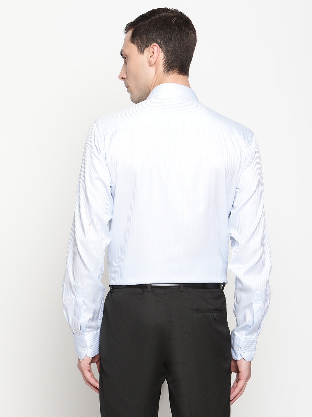Copperline Men LIght Blue Dobby Formal Shirt Copperline