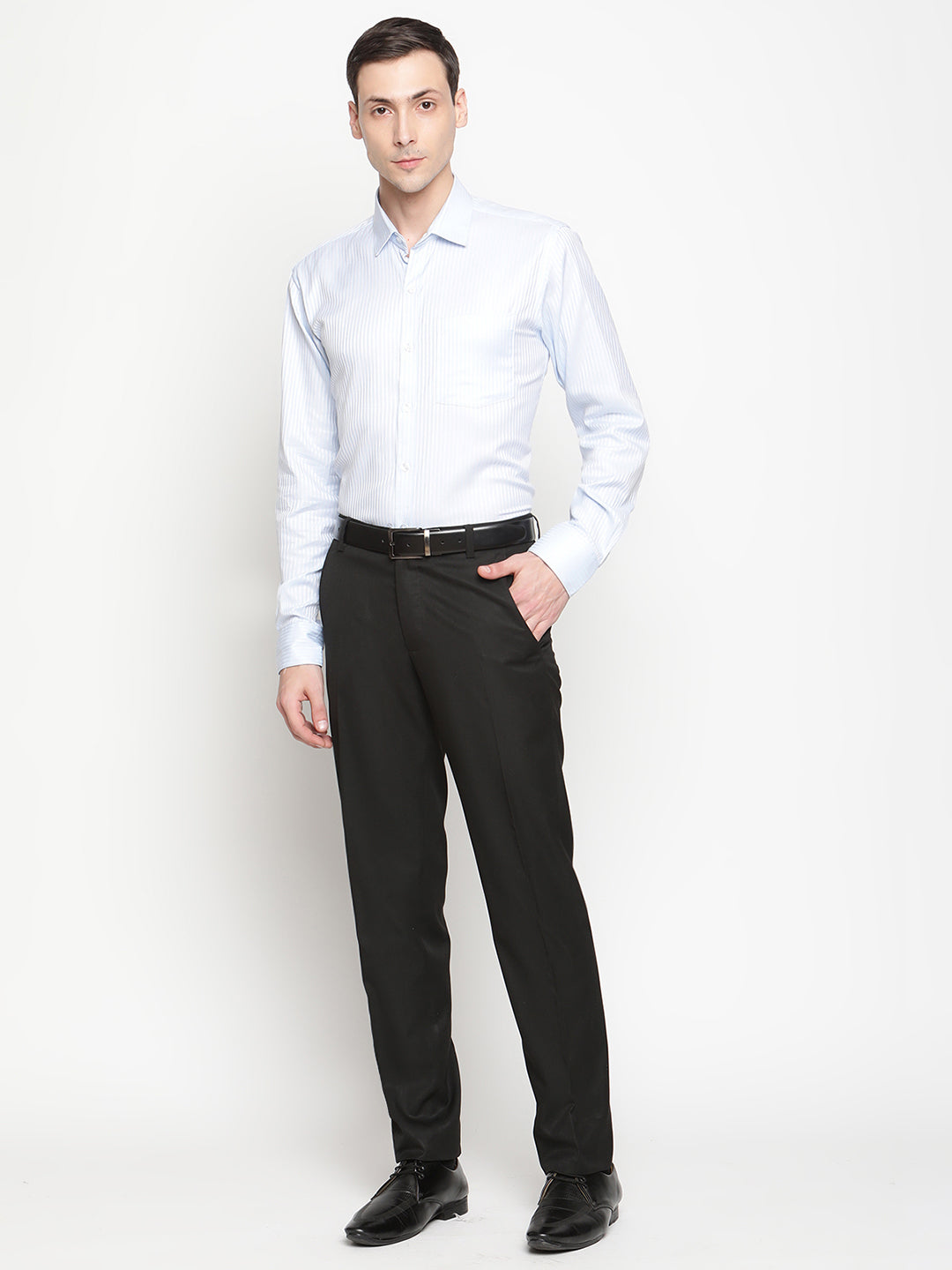 Copperline Men LIght Blue Dobby Formal Shirt Copperline