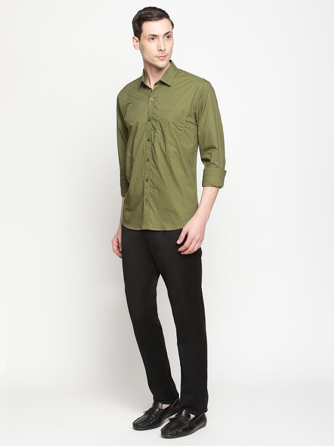 Copperline Men Olive Green Printed Formal Shirt
