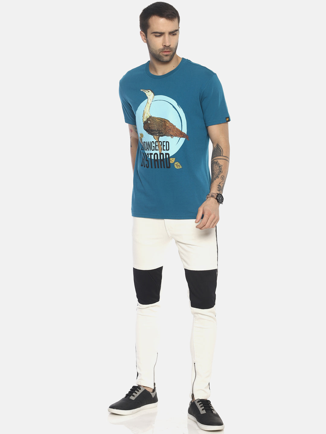 Wolfpack Men Blue With Green Tinge Printed T-Shirt Wolfpack