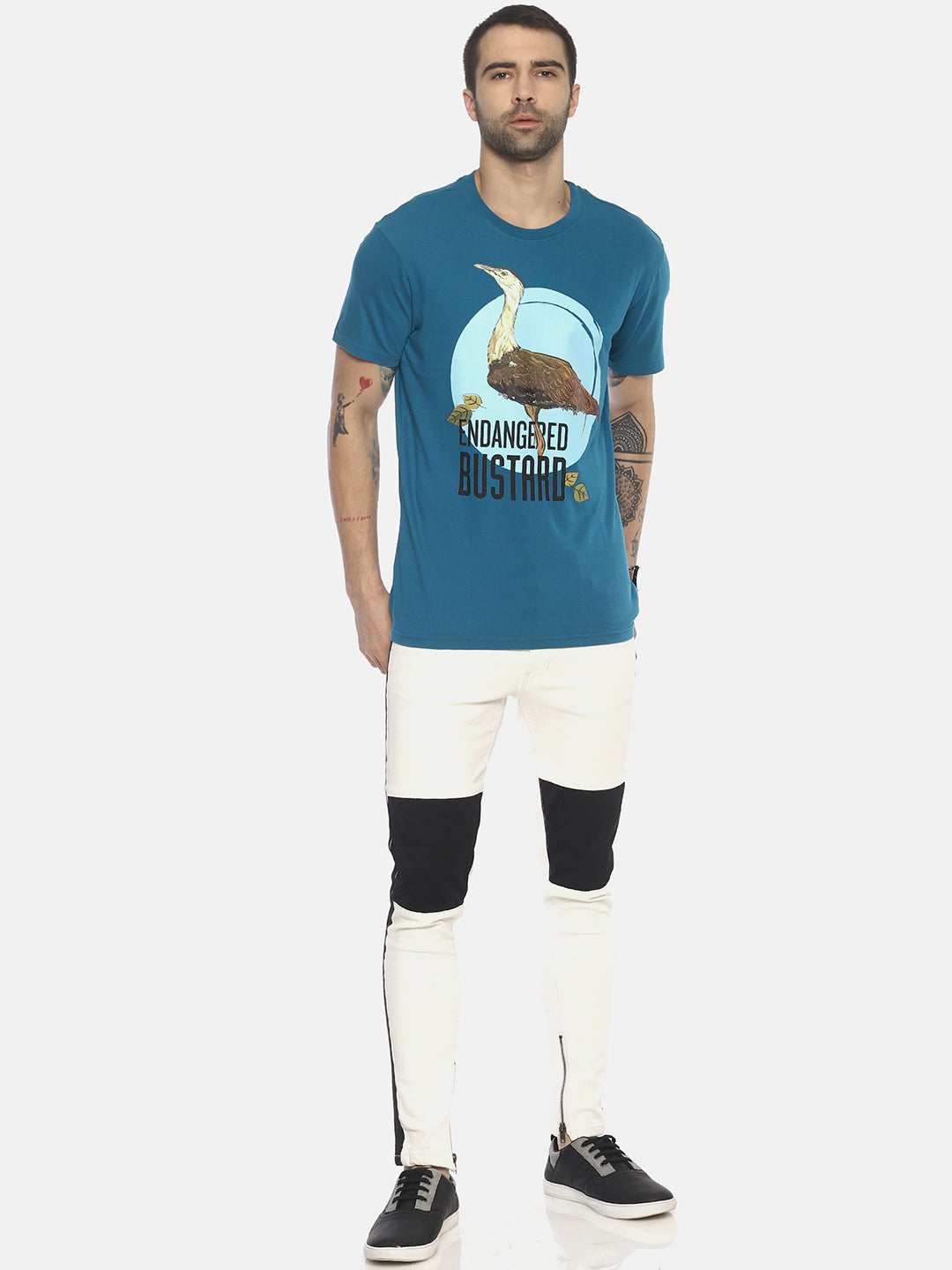 Wolfpack Men Blue With Green Tinge Printed T-Shirt Wolfpack