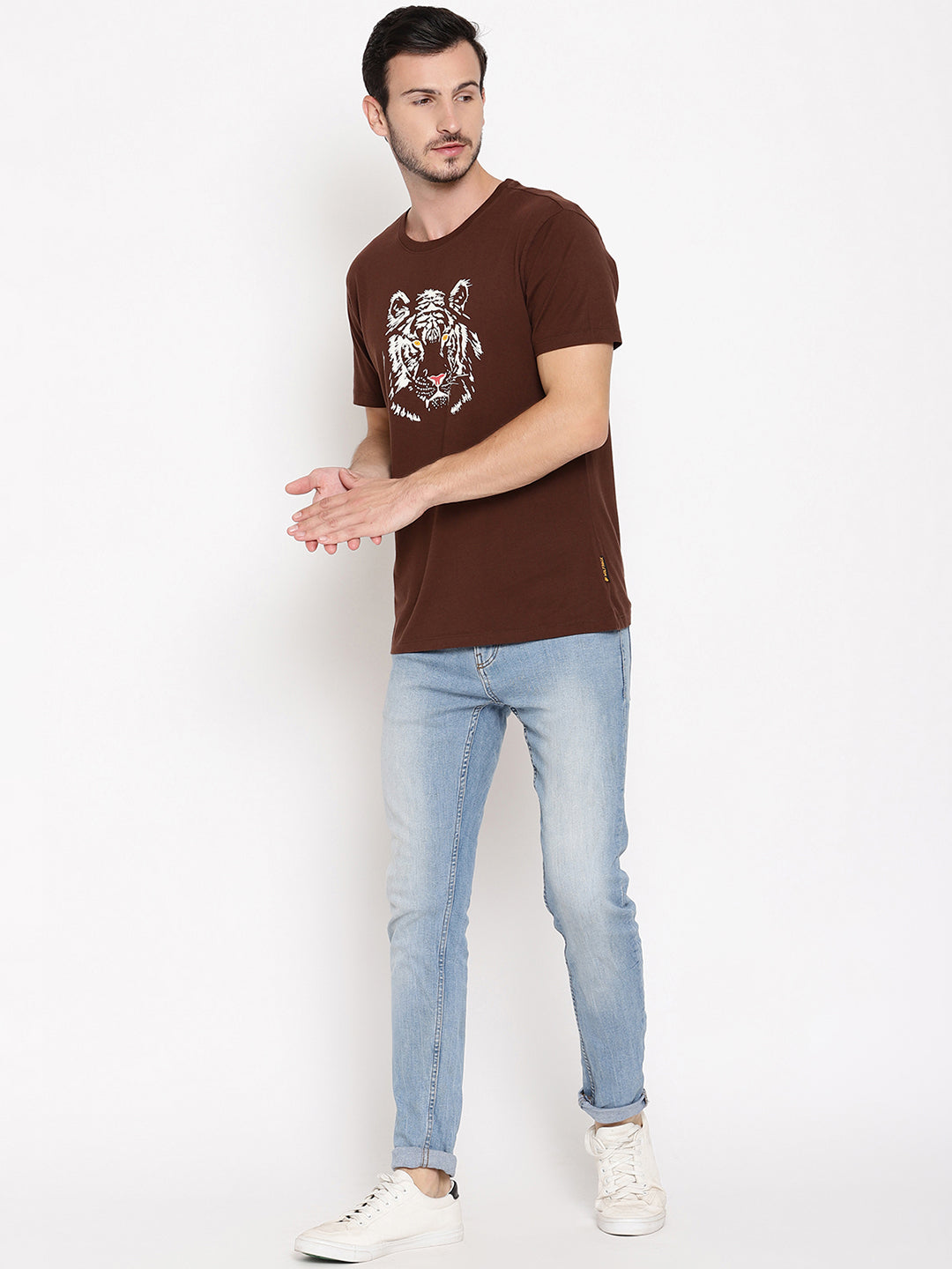 Wolfpack Men Glowing Tiger Brown Printed T-Shirt Wolfpack
