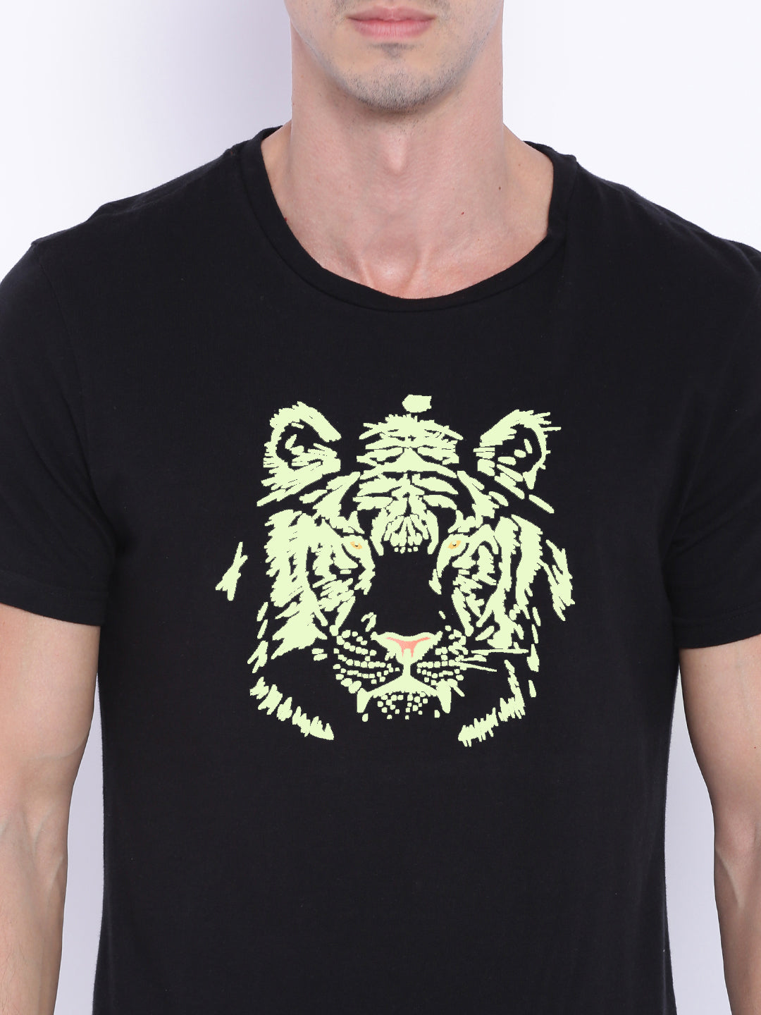 Wolfpack Men Black Printed T-Shirt Wolfpack