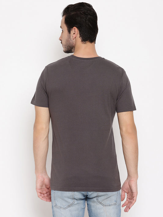 I Am Mountain Dark Grey Printed Men T-Shirt Wolfpack