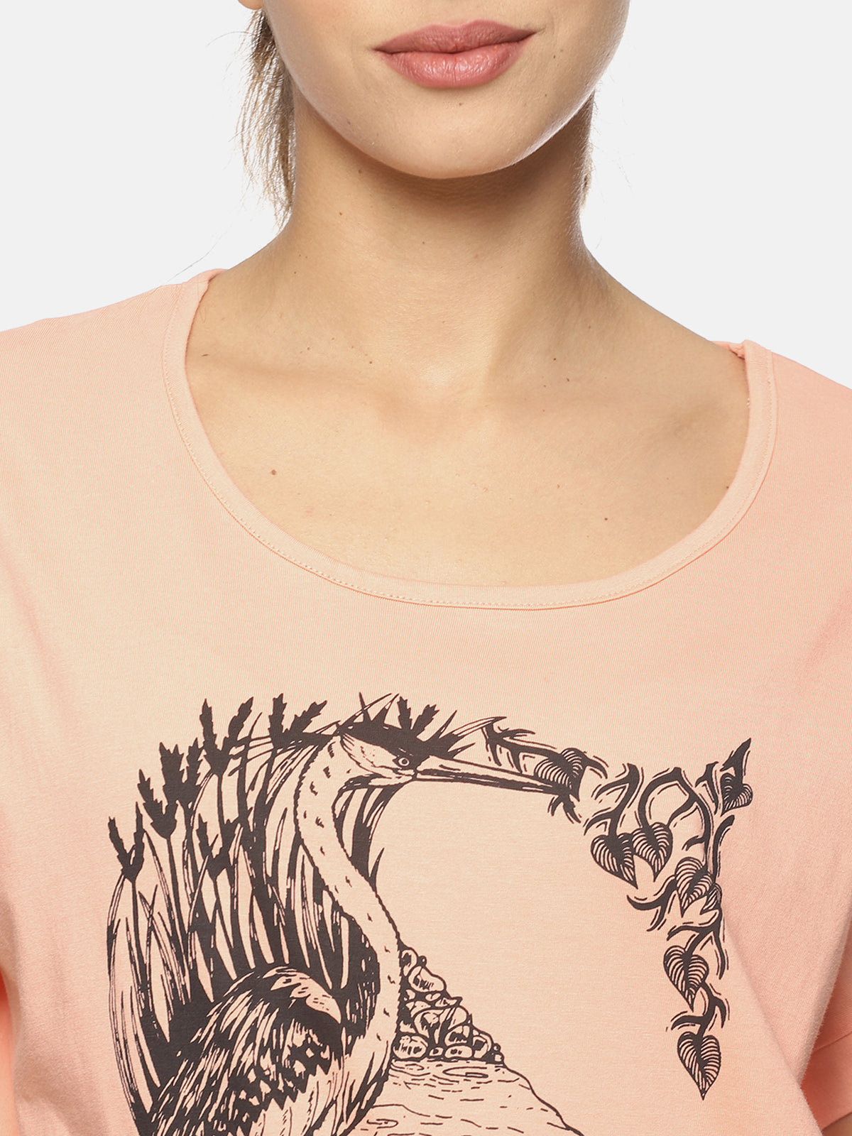 Wolfpack Women Rose Printed T-Shirt Wolfpack