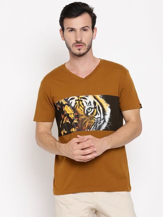 Tiger Eyes with Leaves Golden Brown Printed Men T-Shirt Wolfpack