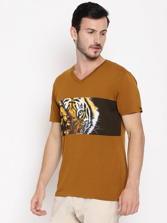 Tiger Eyes with Leaves Golden Brown Printed Men T-Shirt Wolfpack