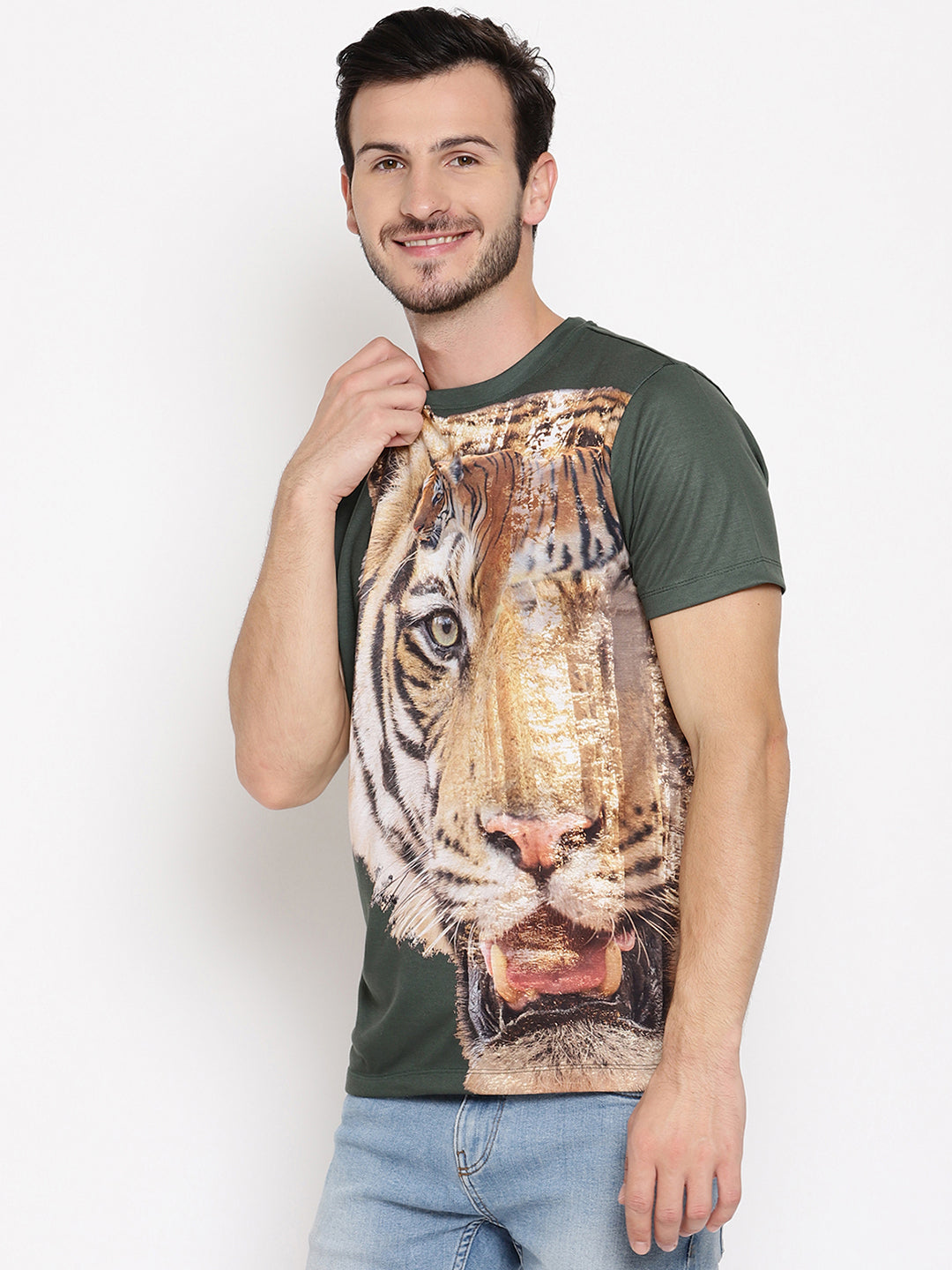 Tiger Side Green Printed Men T-Shirt