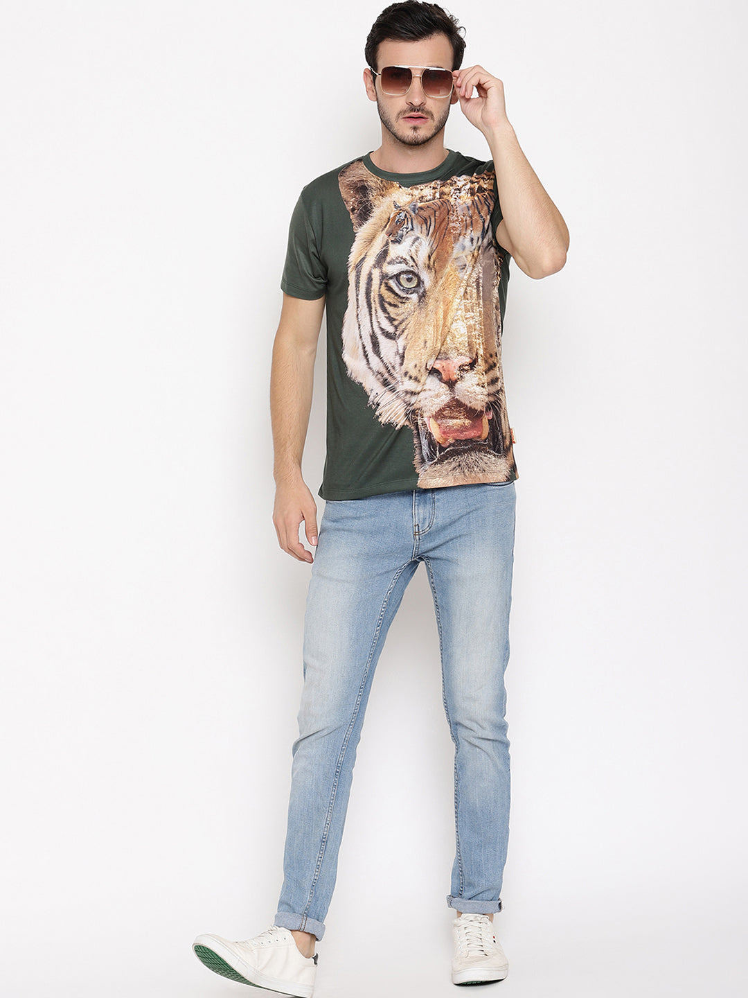 Tiger Side Green Printed Men T-Shirt