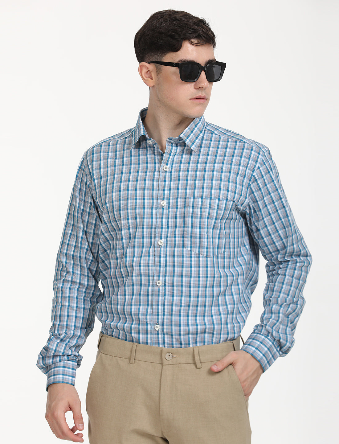 Copperline Men Blue Checks Formal Shirt