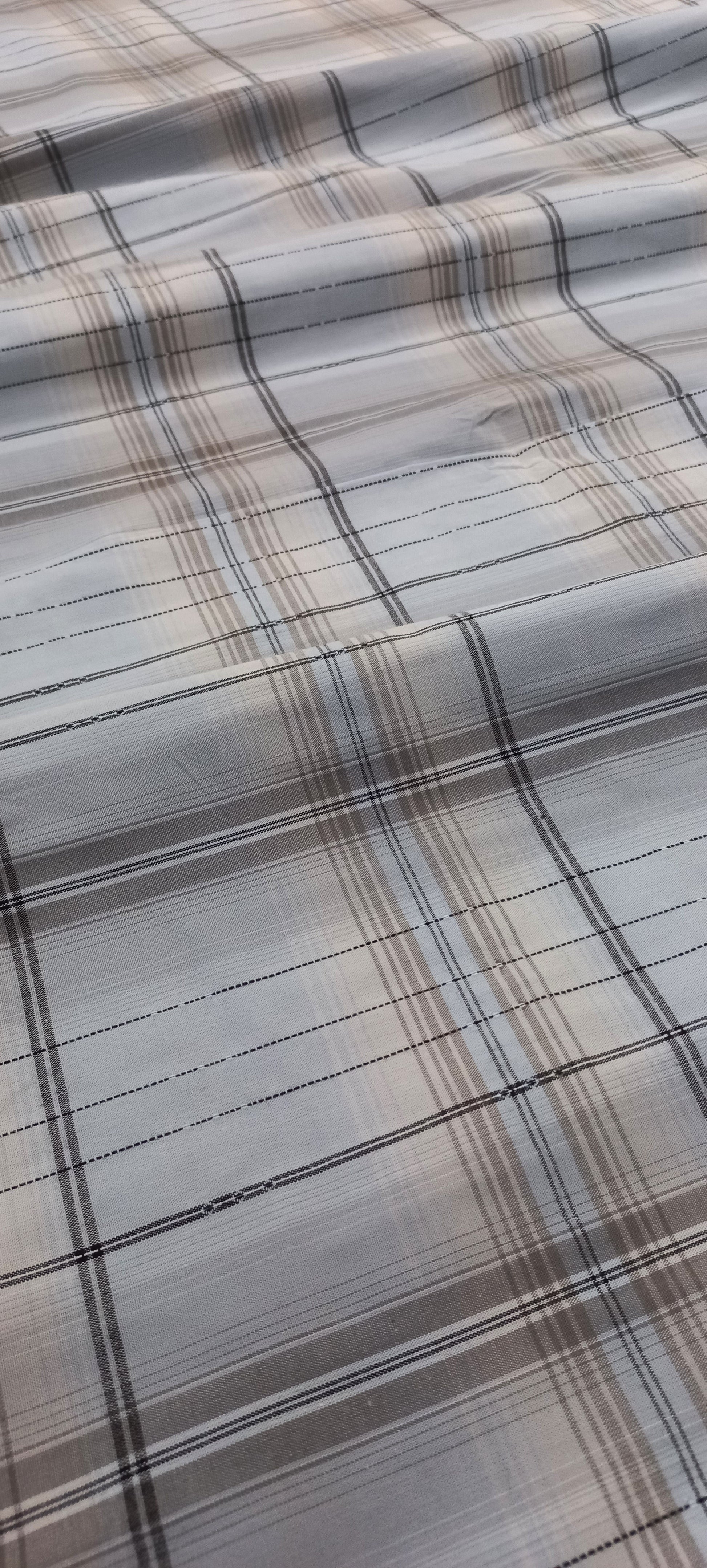 Beige Yarn Dyed Checks Cotton Lycra Unstitched Men's Shirt Piece (Width 58 Inch | 1.60 Meters)