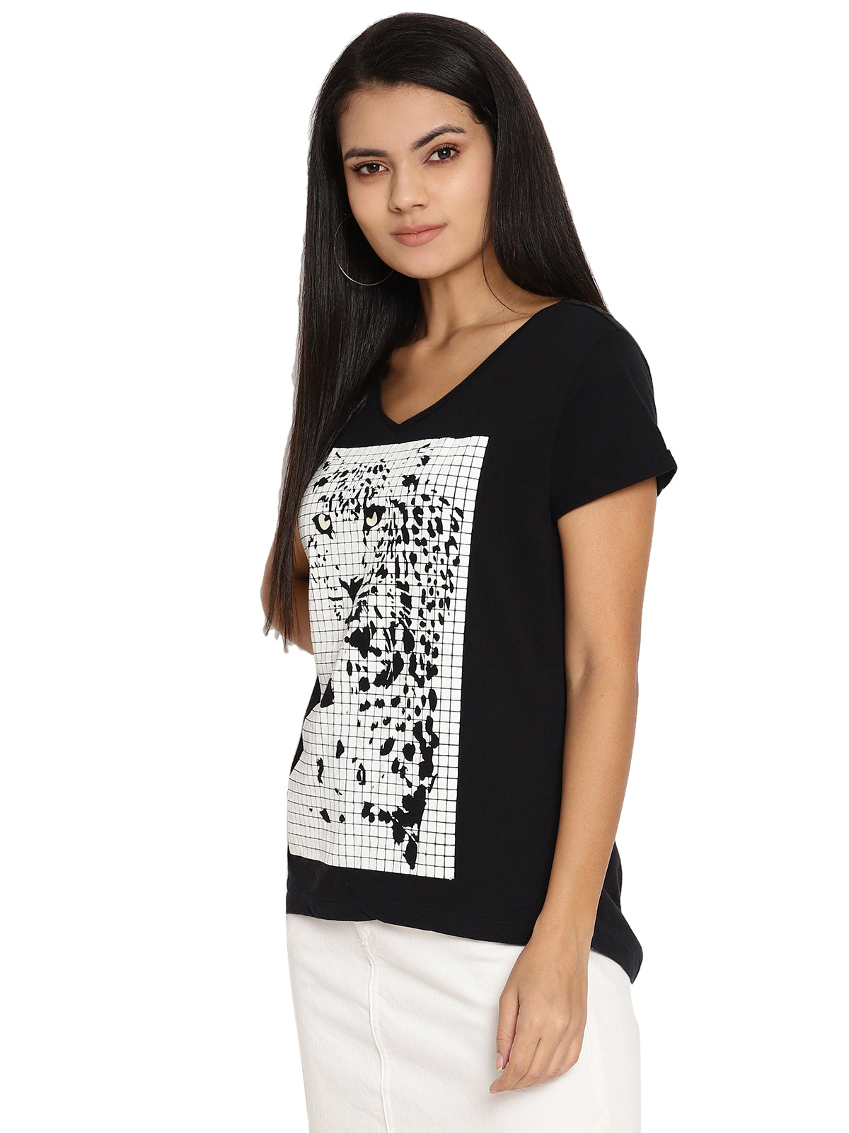 Wolfpack Leopard Graphic Checkered Black Women T-Shirt