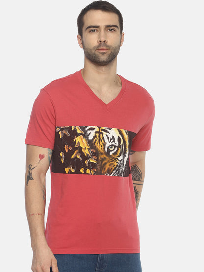 Tiger Eyes With Leaves Dark Pink Printed Men T-Shirt Wolfpack
