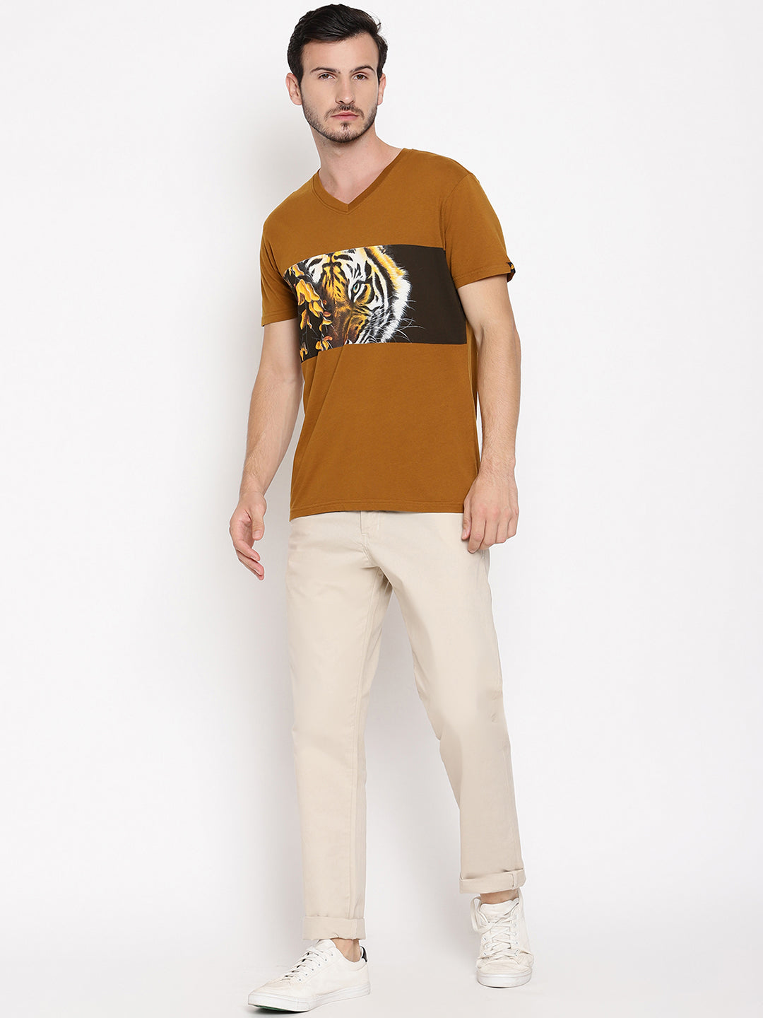 Tiger Eyes with Leaves Golden Brown Printed Men T-Shirt Wolfpack